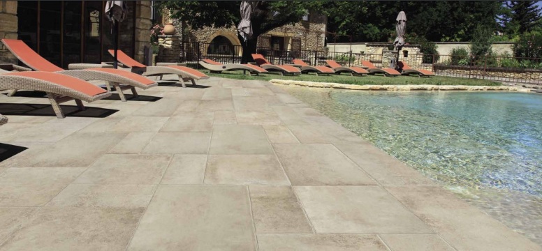 Carrelages terrasse piscine Rhone-Alpes